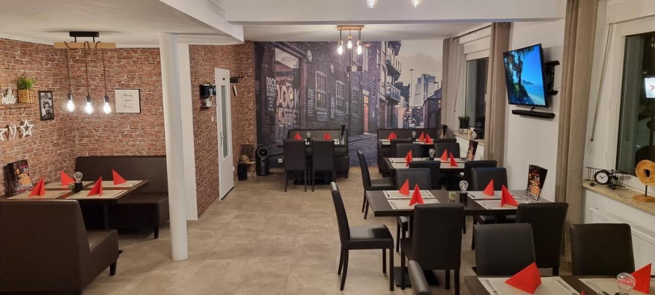 Hakans Moselblick Ferienwohnung Treis-Karden Ngoại thất bức ảnh